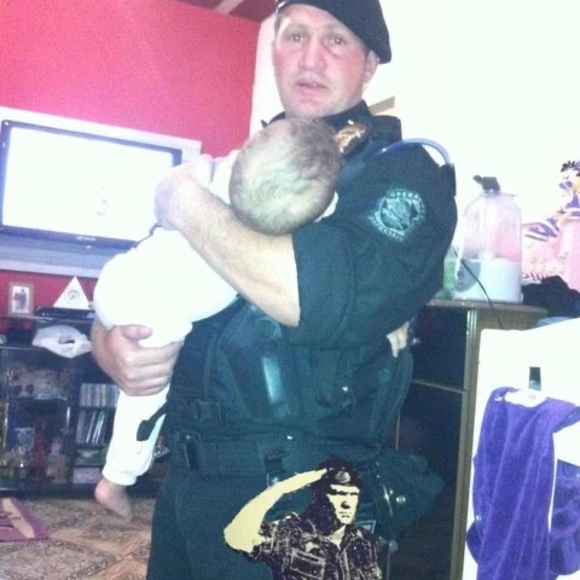 Meet your Posher, Policinha - Picture 1 of 1